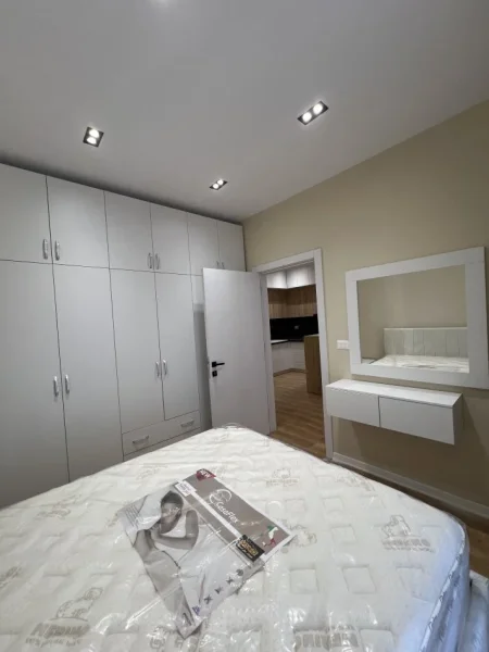 Tirane, shitet apartament 1+1+Ballkon Kati 2, 65 m² 90.000 € (Bulevadi Kashari)