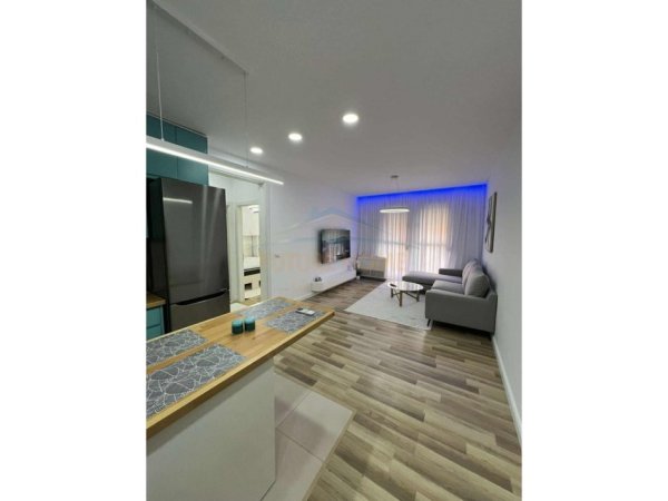 Tirane, shitet apartament 2+1 Kati 5, 66 m² 109.000 € 