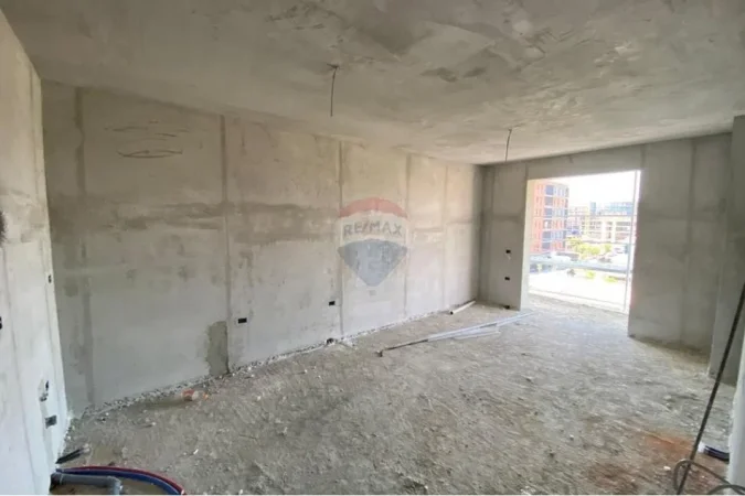 Tirane, shitet apartament 2+1+Ballkon Kati 5, 100.000 € 