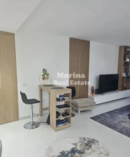 Tirane, shitet apartament 1+1 Kati 2, 93 m² 119.000 € (Fresku)