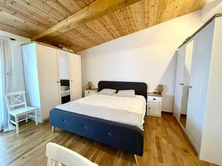 Tirane, shitet apartament 2+1+2+Ballkon Kati 9, 144 m² 300.000 € (Liqeni Artificial)