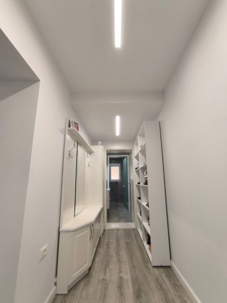 Tirane, jepet me qera apartament 2+1+Ballkon Kati 3, 100 m² 1.100 € (Rruga Vaso Pasha)