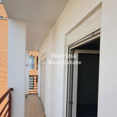 Tirane, shitet apartament 2+1 Kati 4, 110 m² 165.000 € (Ali Demi)