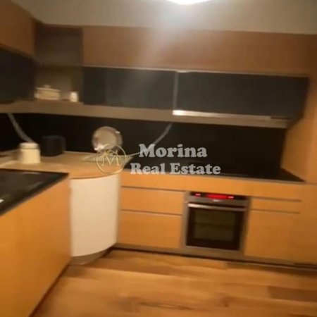 Tirane, jepet me qera apartament 1+1+Aneks Kati 2, 80 m² 600 € (Shkolla E Kuqe)