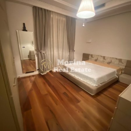 Tirane, jepet me qera apartament 1+1+Aneks Kati 2, 80 m² 600 € (Shkolla E Kuqe)
