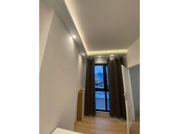 Tirane, jepet me qera apartament 2+1 Kati 9, 70 m² 650 € (Kompleksi Arlis , rruga e Dibres)
