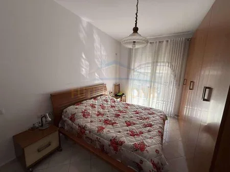 Tirane, jepet me qera apartament 2+1 Kati 5, 106 m² 460 € 