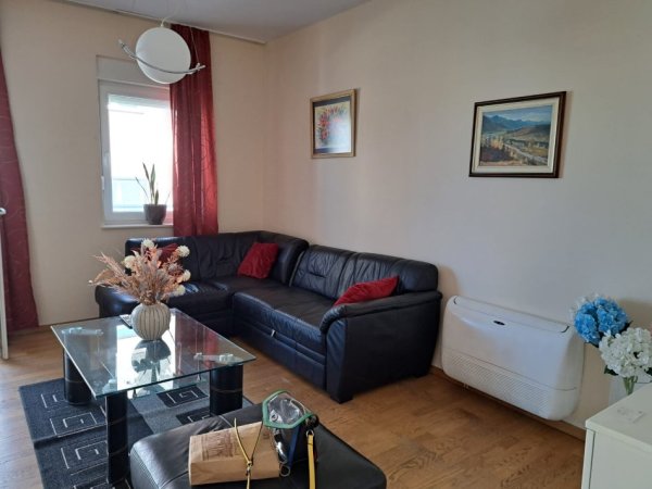 Tirane, jepet me qera apartament 2+1 Kati 0, 120 m² 900 € (Rruga Ibrahim Shalqizi)