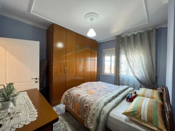 Durres, shitet apartament 2+1 Kati 3, 90 m² 150.000 € 