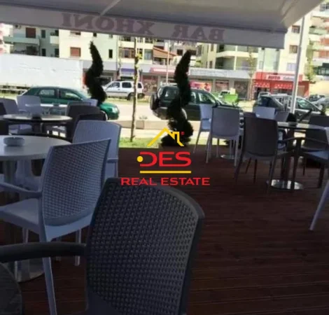 Vlore, jepet me qera ambjent biznesi Kati 0, 97 m² 800 € (Rruga Gjergj Kastrioti)