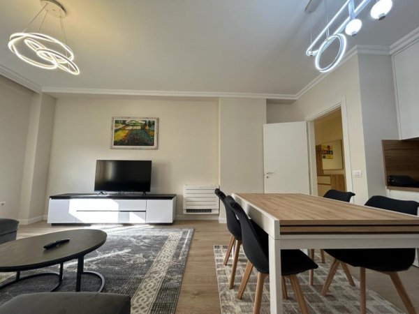 APARTAMENT 2+1+POST PARKIMI ME QERA TEK ATSH, QENDER