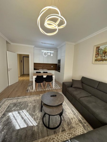 APARTAMENT 2+1+POST PARKIMI ME QERA TEK ATSH, QENDER