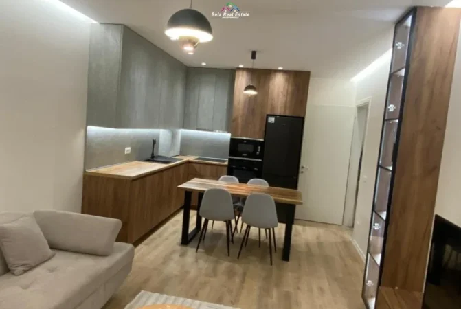 Tirane, jepet me qera apartament 2+1 Kati 6, 97 m² 480 € (Univers City)