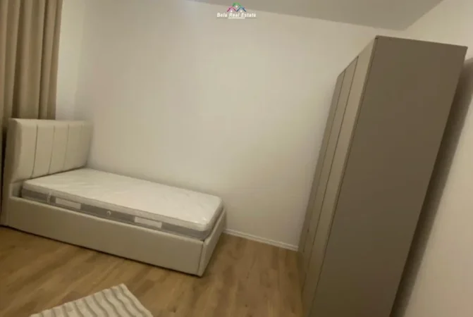 Tirane, jepet me qera apartament 2+1 Kati 6, 97 m² 480 € (Univers City)