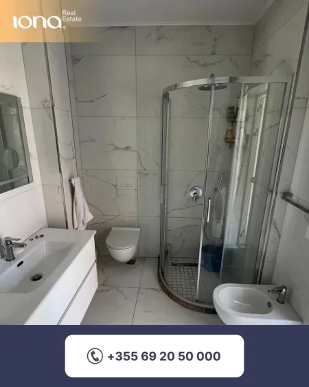 Shkembi Kavajes, shitet apartament 1+1 Kati 4, 96 m² (300m Distanc Nga Deti)