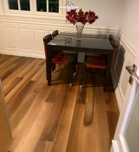 Tirane, jepet me qera apartament 1+1 Kati 2, 75 m² 600 € (prane Shkolles se Kuqe)