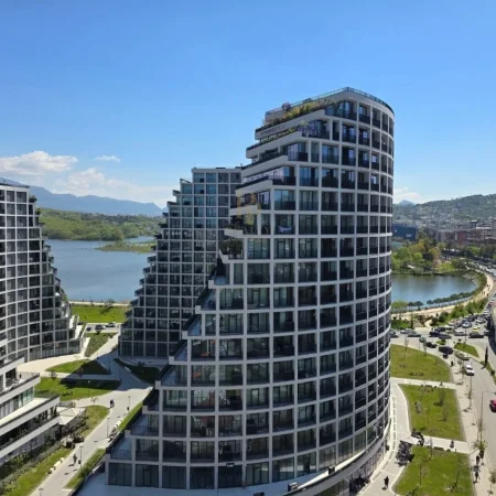 Tirane, jepet me qera apartament 2+1+Ballkon Kati 7, 150 m² 2.300 € (Lake View Residence)