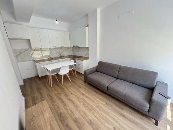Tirane, jepet me qera apartament 1+1 Kati 1 60 m² 400 € (Pasho hysa)