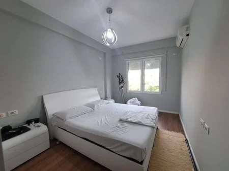 Tirane, jepet me qera Dublex Kati 1, 125 m² 900 € (Rezidenca Kodra Diellit 2)