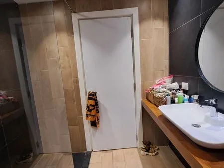 Tirane, jepet me qera Dublex Kati 1, 125 m² 900 € (Rezidenca Kodra Diellit 2)