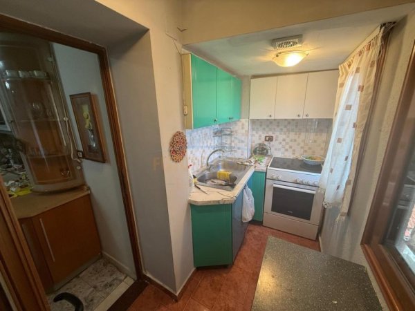 Pogradec, shitet apartament 1+1+Ballkon Kati 5, 60 m² 56.000 € (Rruga Kajo Karafili)