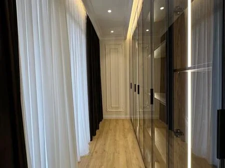 Tirane, shitet apartament 3+1 Kati 5, 167 m² 400.000 € (Bulevardi i Ri)