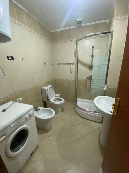 Tirane, jepet me qera apartament 1+1+BLK Kati 4, 60 m² 350 Euro (Kompleksi Vizion Plus)
