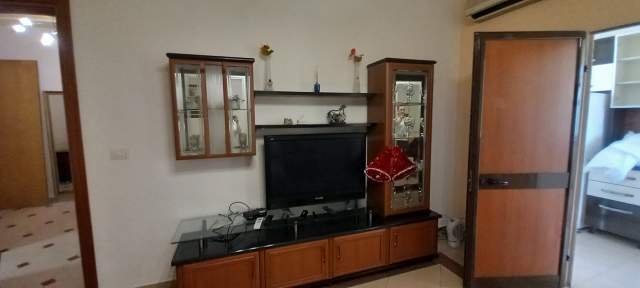 Tirane, jepet me qera apartament 2+1+A Kati 3, 75 m² 450 Euro (Shkollae Baletit)
