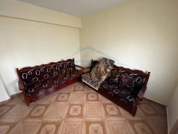 Korce, shitet shtepi 2 Katshe Kati 2, 102 m² 54.100 Euro (Lagjia 6, Korçë)