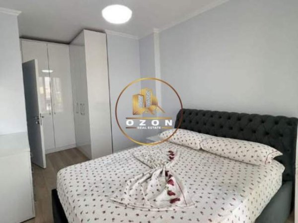 Tirane, jepet me qera apartament 1+1+A+BLK Kati 7, 75 m² 400 Euro (YZBERISHT, GRAND GALLERY)