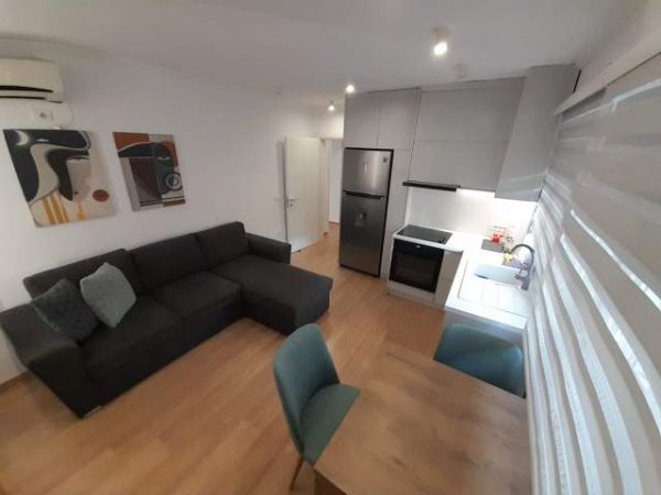 Tirane, shitet apartament 2+1 Kati 2, 75 m² 155.000 Euro (21 dhjetori)