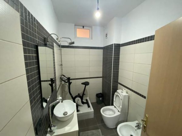 Tirane, shitet apartament 2+1+BLK Kati 2, 104 m² 129.000 Euro (Astir)