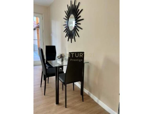 Tirane, jepet me qera apartament 2+1+A+BLK Kati 0, 140 m² 450 Euro (Oxhaku)