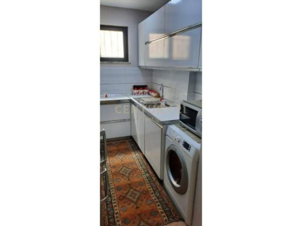 Tirane, jepet me qera apartament 2+1+A+BLK Kati 0, 140 m² 450 Euro (Oxhaku)