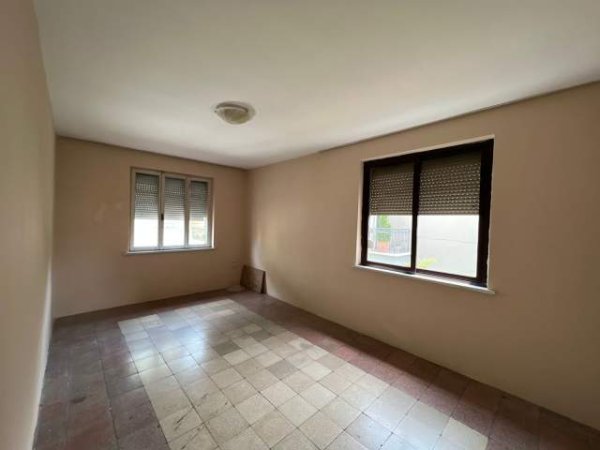 Tirane, shitet apartament 1+1+BLK Kati 2, 60 m² 110.000 Euro (Rruga "Hajdar Hidri")