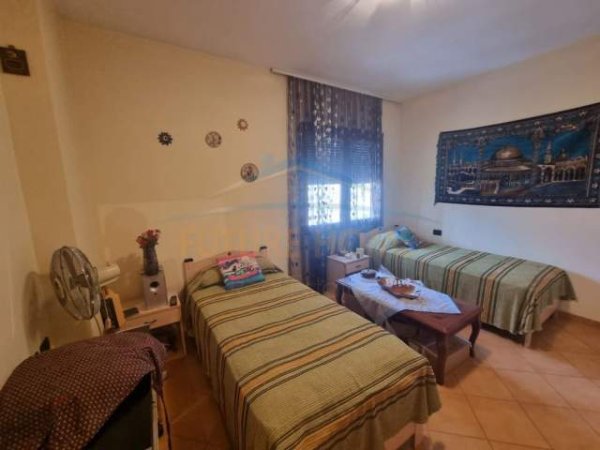 Tirane, shitet apartament 2+1+BLK Kati 5, 120 m² 120.000 Euro (Laprake)