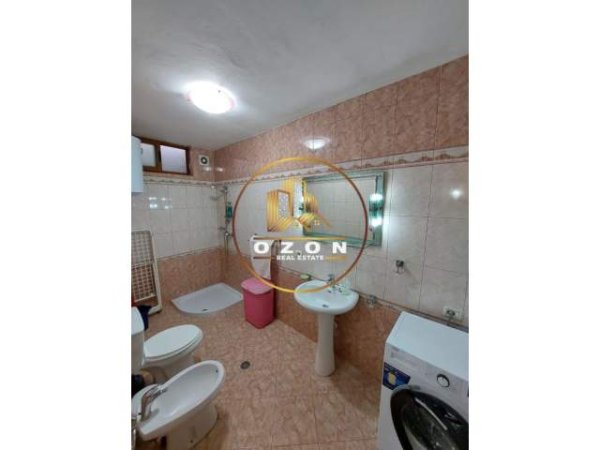 Tirane, jepet me qera shtepi 2+1+A+BLK Kati 0, 90 m² 500 Euro (RRUGA E DURRESIT)