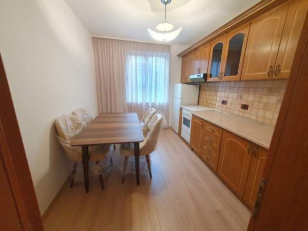 Tirane, jepet me qera apartament 2+1 Kati 4, 70 m² 45.000 Leke (Mine Peza)