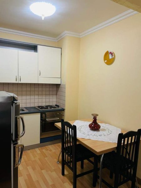 Tirane, jepet me qera apartament 76 m² 550 Euro (Bulevardi Gjergj Fishta)