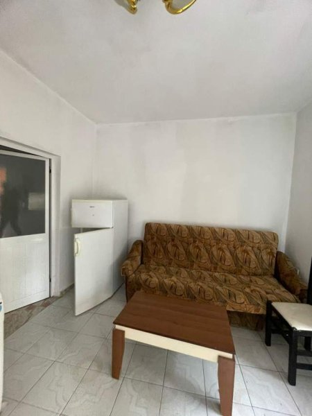 Tirane, jepet me qera shtepi 1+1 Kati 1, 25 m² 23.000 Leke (Don Bosko)