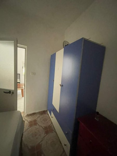 Tirane, jepet me qera shtepi 1+1 Kati 1, 25 m² 23.000 Leke (Don Bosko)