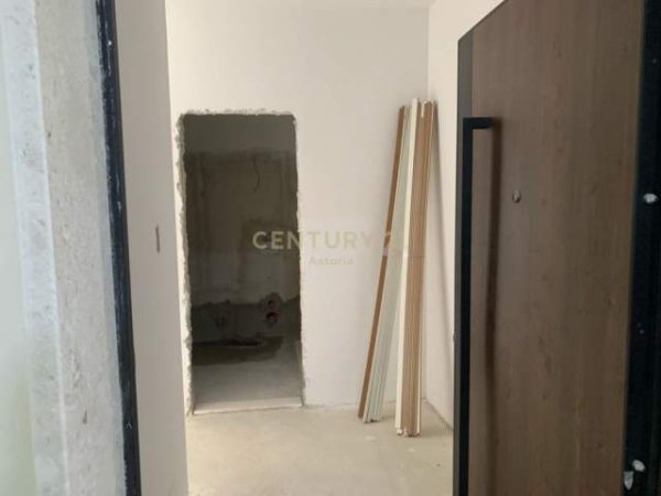 Tirane, shitet apartament 3+1+BLK Kati 7, 103 m² 110.000 Euro (yzberisht)
