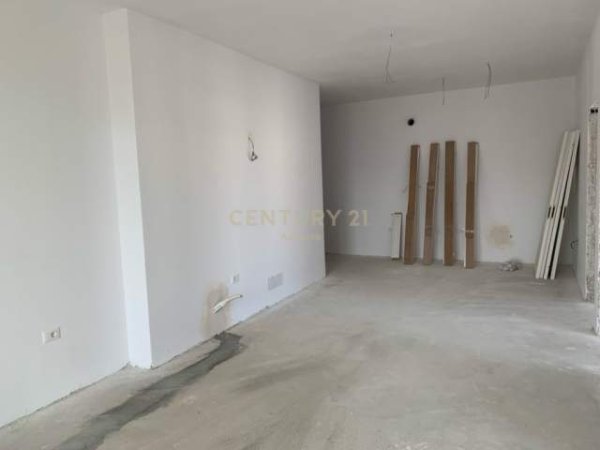 Tirane, shitet apartament 3+1+BLK Kati 7, 103 m² 110.000 Euro (yzberisht)
