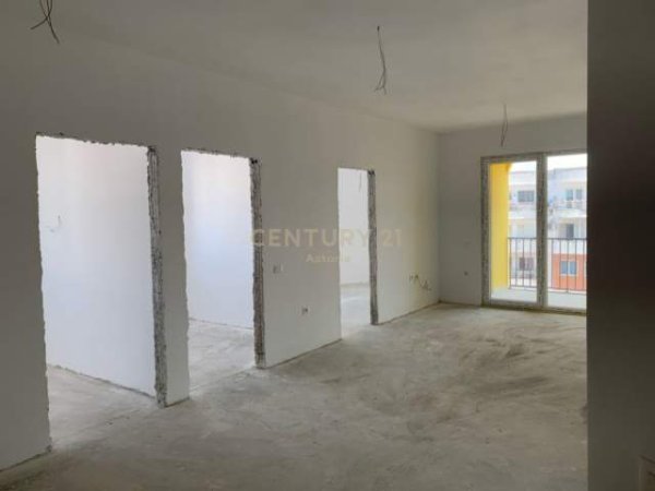 Tirane, shitet apartament 3+1+BLK Kati 7, 103 m² 110.000 Euro (yzberisht)