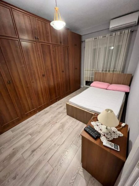 Tirane, shitet 81 m² 140.000 Euro (rruga Gjon Buzuku)