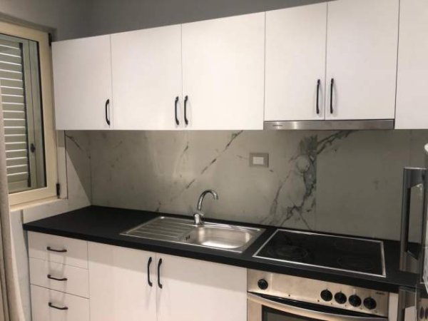 Tirane, shitet apartament 70 m² 85.000 Euro (RRuga e Elbasanit Prane Shkolles Osman Myderrizi)