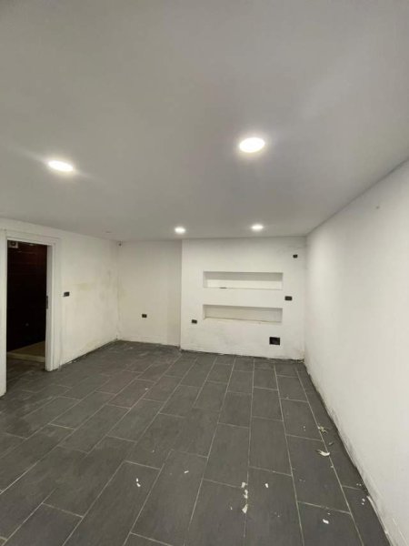 Tirane, shitet apartament 65 m² 45.000 Euro (RRuga Muhamed Deliu Fresk)