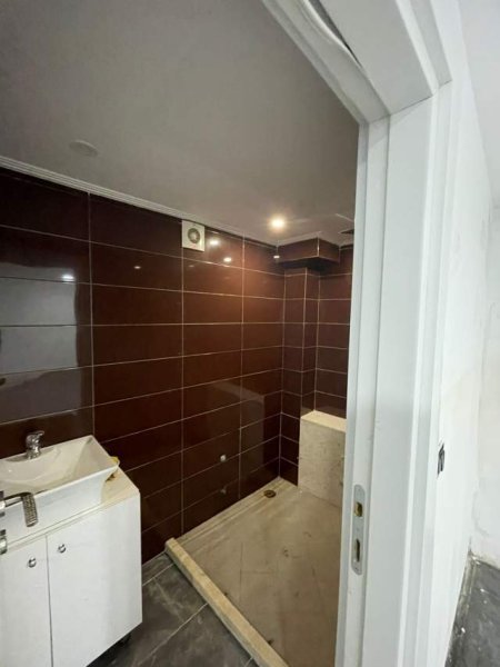 Tirane, shitet apartament 65 m² 45.000 Euro (RRuga Muhamed Deliu Fresk)