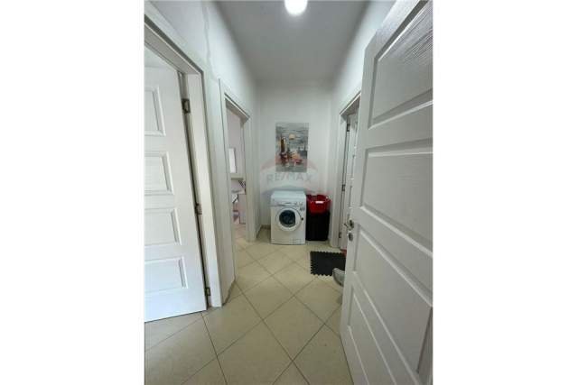 Tirane, jepet me qera apartament 2+1+A+BLK Kati 2, 105 m² 700 Euro (Rruga e Kosovareve)