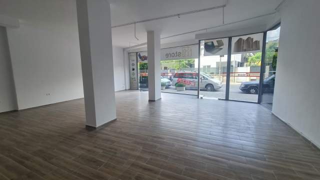 Tirane, jepet me qera ambjent biznesi Kati 0, 160 m² 960 Euro (Rruga Don Bosko)
